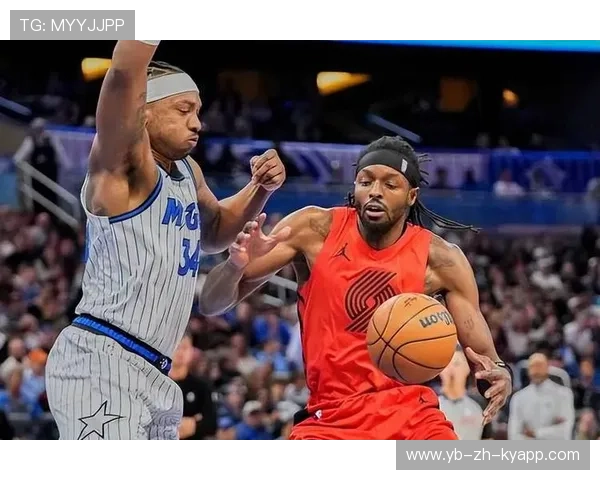 夏普31分难救队友,开拓者仍被贝恩一记三分扼杀——一场充满悬念与精彩瞬间的较量描述:在激烈的NBA常规赛中,夏普以31分的全场表现,试图挽救球队颓势,但仍难敌贝恩关键时刻的一记三分球。本文将深入分析比赛的精彩瞬间、关键时刻以及双方的战术布局,揭示这场比赛为何如此令人难忘。 夏普31分难救队友,开拓者仍被贝恩一记三分扼杀——一场充满悬念与精彩瞬间的较量描述:在激烈的NBA常规赛中,夏普以31分的全场表现,试图挽救球队颓势,但仍难敌贝恩关键时刻的一记三分球。本文将深入分析比赛的精彩瞬间、关键时刻以及双方的战术布局,揭示这场比赛为何如此令人难忘。